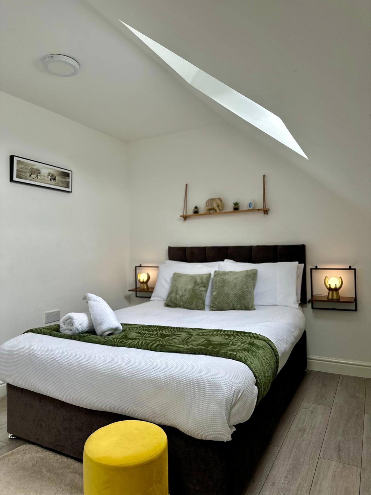 Cosy 3 Bed Apartment Near Birmingham Airport & Nec Perfect For Groups & Contractors! Eksteriør bilde