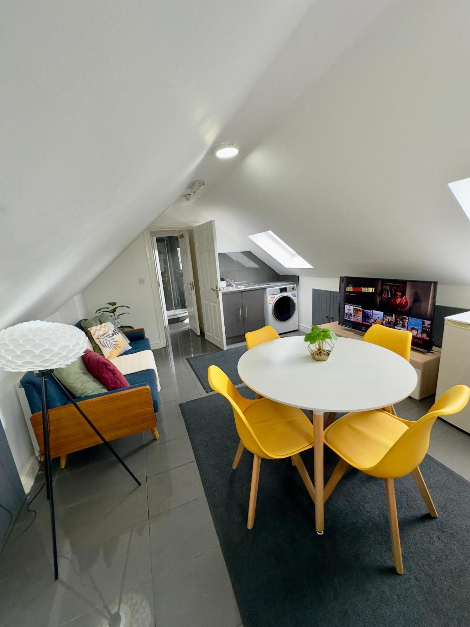Cosy 3 Bed Apartment Near Birmingham Airport & Nec Perfect For Groups & Contractors! Eksteriør bilde