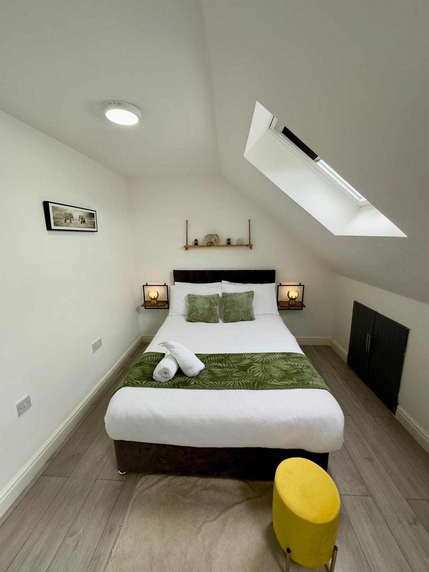 Cosy 3 Bed Apartment Near Birmingham Airport & Nec Perfect For Groups & Contractors! Eksteriør bilde