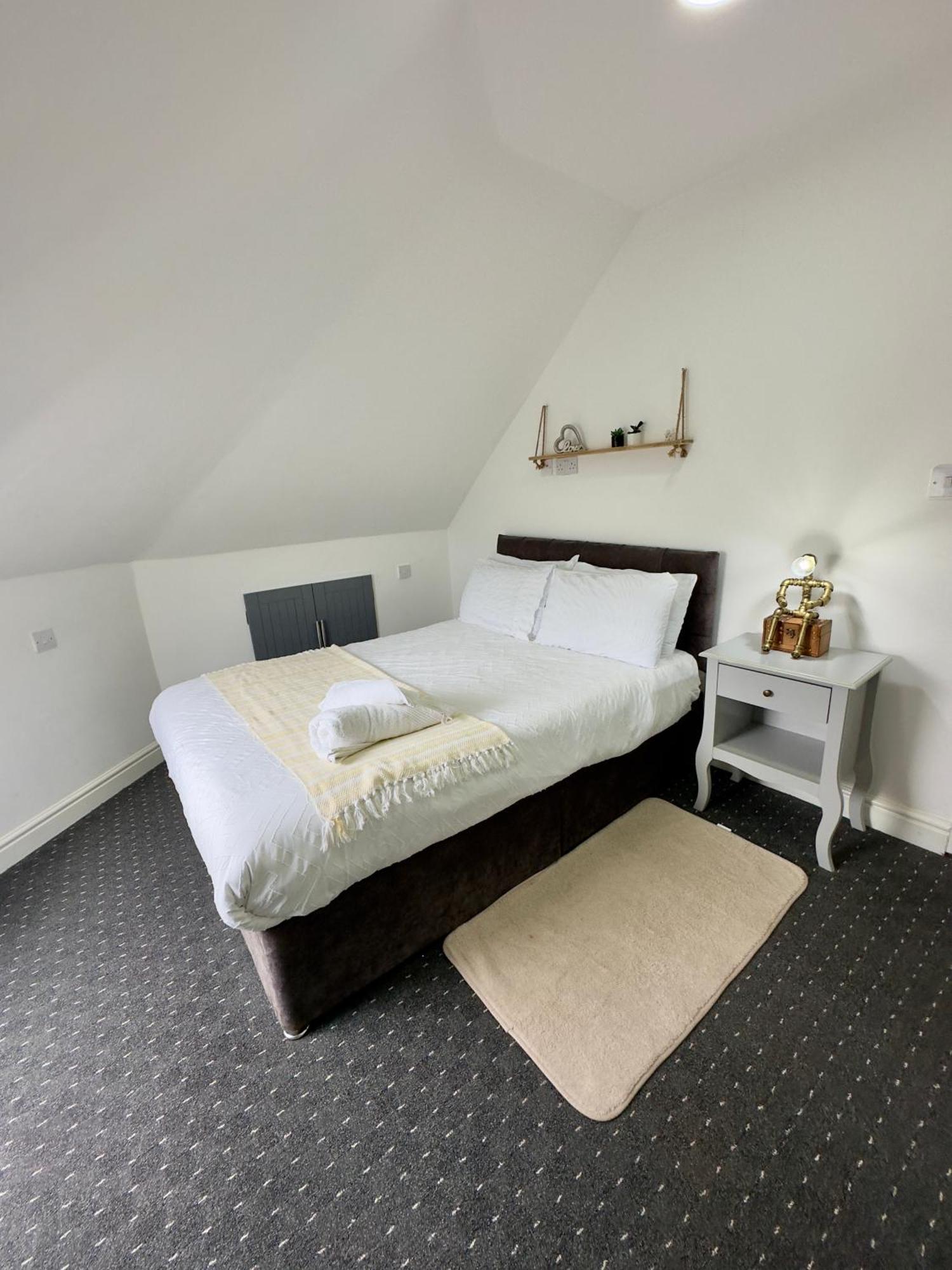 Cosy 3 Bed Apartment Near Birmingham Airport & Nec Perfect For Groups & Contractors! Eksteriør bilde